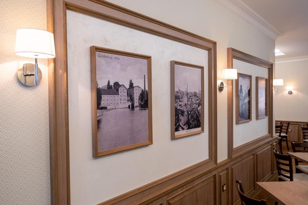 Penzion Elux Břeclav Dış mekan fotoğraf
